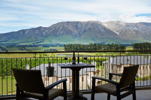 Windwhistle Resort | Experience Fable Terrace Downs Resort: 5-Star Relaxation Awaits