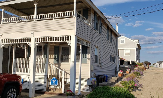 Manasquan House | Beachfront Cottage Steps from Riddle Way Beach, Manasquan