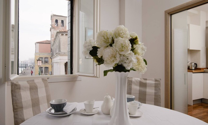 Molina Apartment | Stunning Venice Apartment with Canal Views and Spa Access