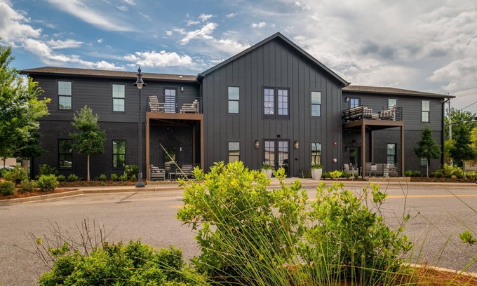 Trussville Apartment | Fabulous Flat in Trussville