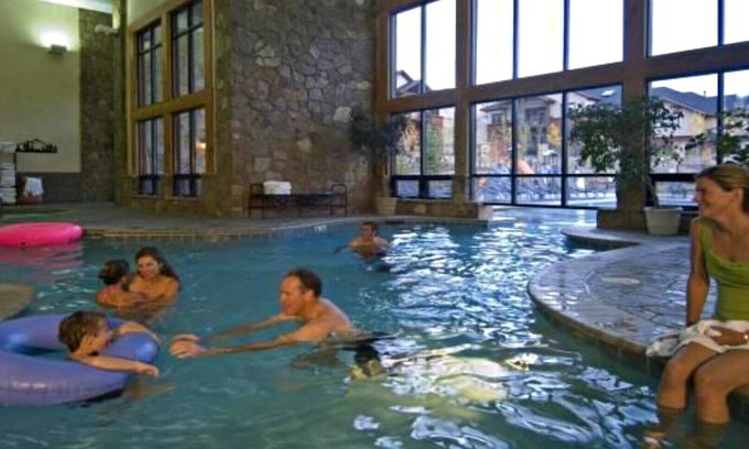Four O'Clock Condo | Experience New Year's Ski Getaway at Grand Timber Lodge