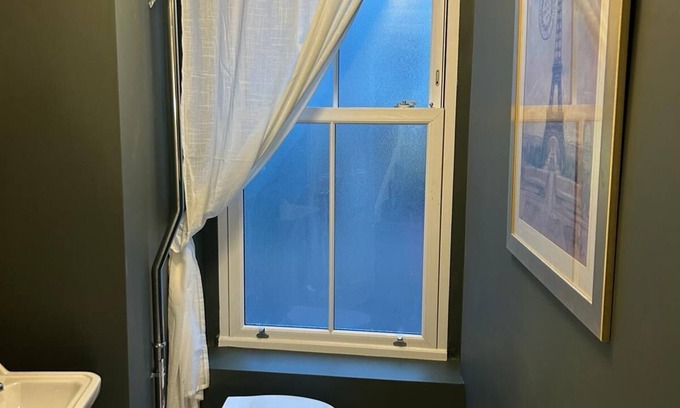 Cork City Centre House | Beautifully Refurbished Townhouse in Cork City Centre