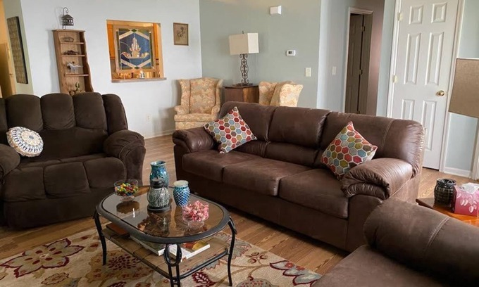 Georgetown House | Convenient Pet-Friendly Retreat Near Kentucky Horse Park