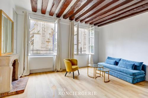 Saint-Merri Apartment | Face a l'eglise Saint Merri Elegance et calme