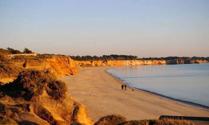 Penestin House | Oceanfront Escape at Face A LA MER - Guest Rated 9.8