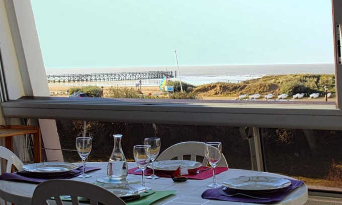 Saint-Jean-de-Monts Apartment | Oceanfront Escape with Direct Beach Access Near Estacade