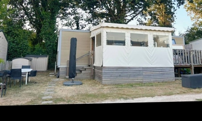 Sene House | Facing the Gulf of Morbihan, 3 km from Vannes center, Family camping mobile home