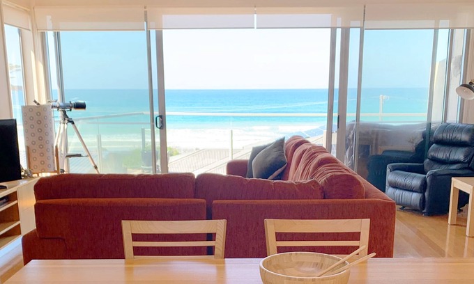 Apollo Bay House | Oceanfront Retreat with Pool, Spa & Steps to the Beach