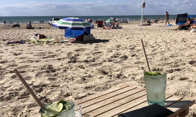 Le Portel House | Seaside Retreat with Breakfast and Family-Friendly Amenities