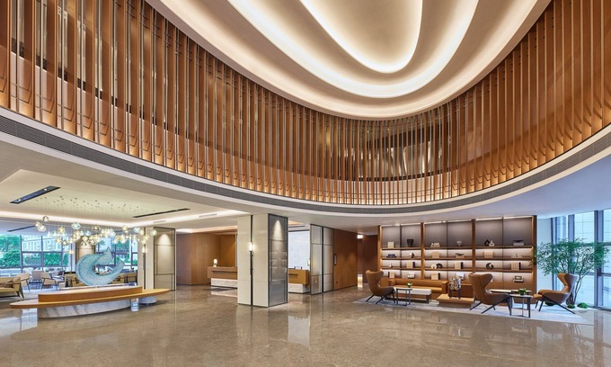 Huadu Hotel | Top-Rated Fairfield by Marriott Guangzhou Konggang Awaits You