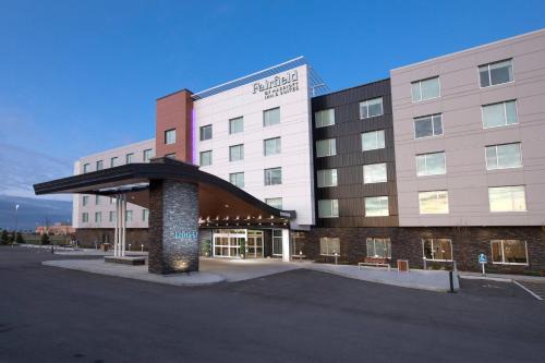 Edmonton International Airport Hotel | Comfortable Stay at Fairfield by Marriott Edmonton Airport