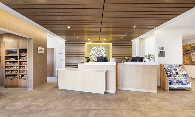 The East Side Hotel | Exceptional Fairfield by Marriott Inn near San Francisco Airport