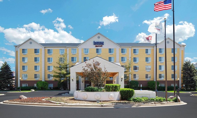 Bedford Park Hotel | Top-Rated Fairfield Inn & Suites by Marriott Near Midway Airport