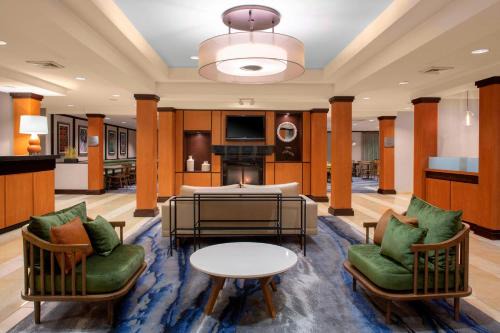 Gadsden Hotel | Comfortable Fairfield Inn & Suites Gadsden with Pool Access