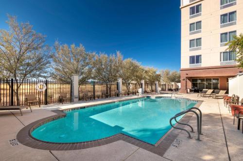 Chandler Hotel | Inviting Fairfield Inn & Suites Phoenix Chandler Fashion Center