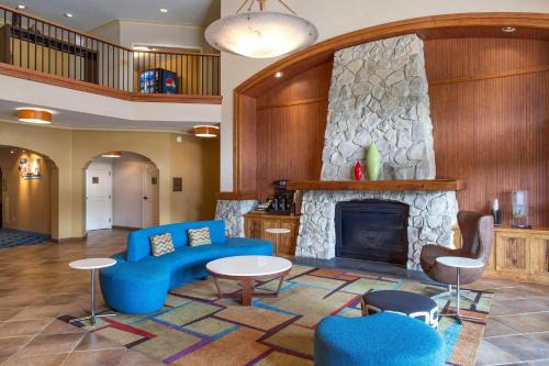 Sebastopol Hotel | Family-Friendly Stay at Fairfield Inn & Suites Sebastopol