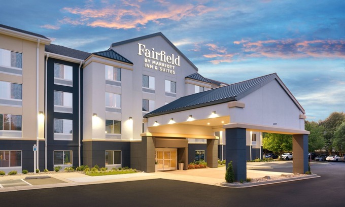 Lexington Park Hotel | Discover Fairfield Inn by Marriott Near Patuxent River