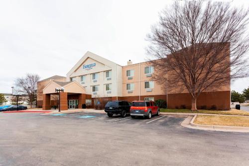 Ponca City Hotel | Inviting Fairfield Inn by Marriott Ponca City - Pet Friendly Stay