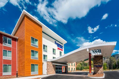 Afton Hotel | Discover Fairfield Inn by Marriott Afton Star Valley