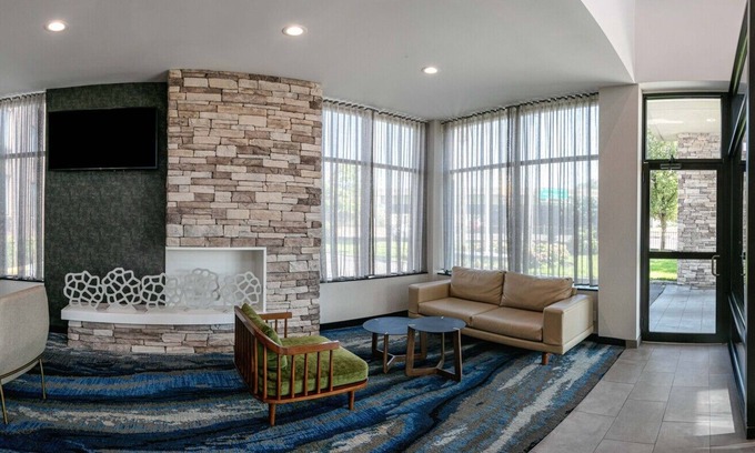 Queens Hotel | Convenient Fairfield Inn near JFK Airport with Top Amenities