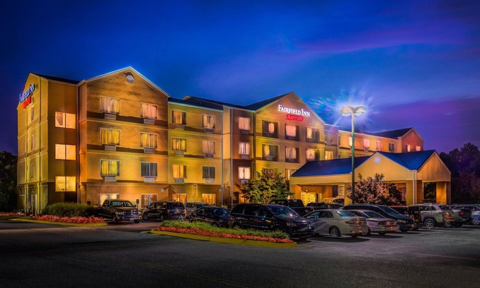 Bermuda Hotel | Convenient Stay at Fairfield Inn by Marriott Richmond Chester