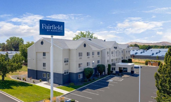 Tri-Cities Hotel | Comfortable Stay at Fairfield Inn Kennewick with Pool Access