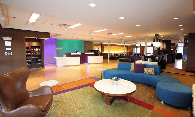 East Grand Forks Hotel | Exceptional Fairfield Inn & Suites in East Grand Forks