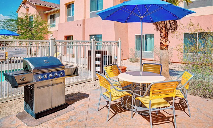 Twentynine Palms Hotel | Explore Fairfield Inn & Suites Near Joshua Tree National Park