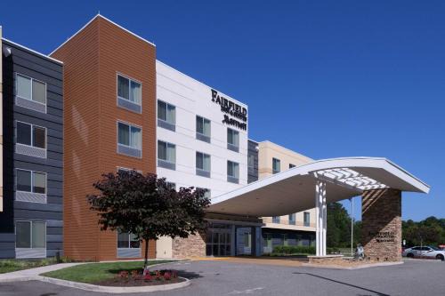 Ashland Hotel | Ideal Stay at Fairfield Inn & Suites Richmond Ashland