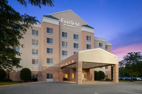 Carlisle Hotel | Pet-Friendly Fairfield Inn & Suites Carlisle with Pool Access