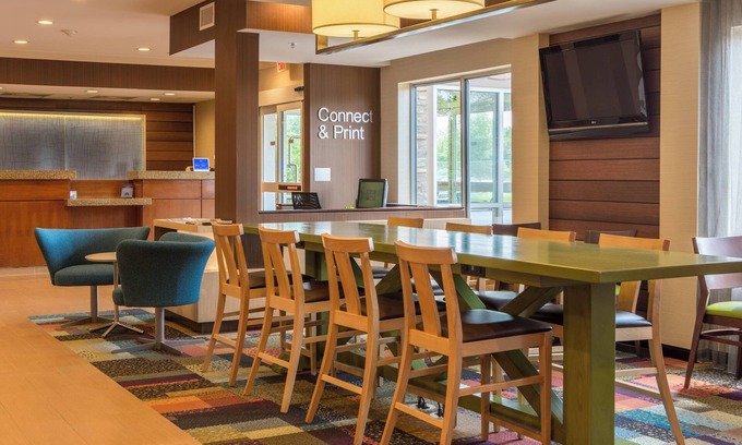 Columbus Hotel | Explore Comfort at Fairfield Inn & Suites by Marriott Columbus