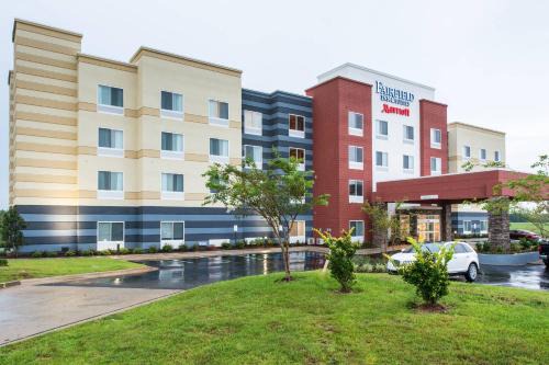 Atmore Hotel | Comfortable Stay at Fairfield Inn & Suites by Marriott Atmore