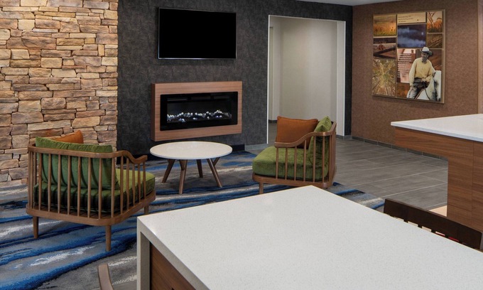 Sulphur Hotel | Inviting Fairfield Inn & Suites in Lake Charles Sulphur