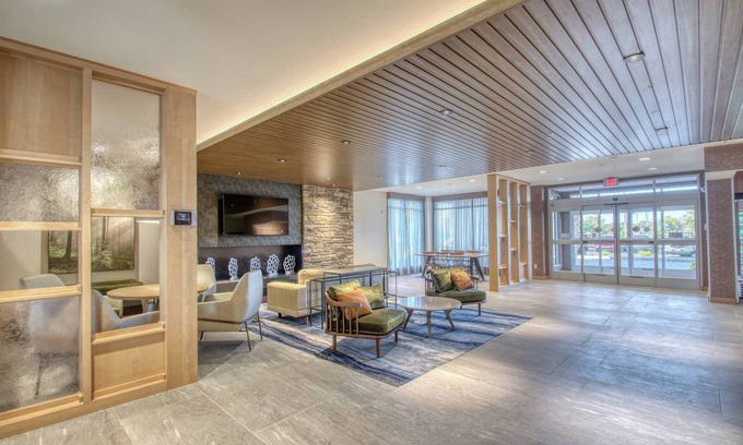 Appleton Hotel | Elevated Comfort at Fairfield Inn & Suites Appleton