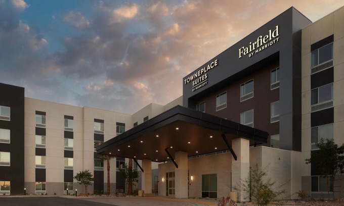 Barstow Hotel | Top-Rated Family Getaway at Fairfield Inn & Suites Barstow