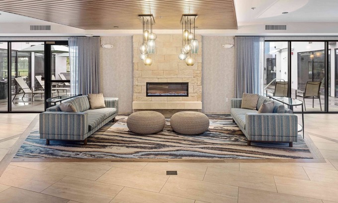 Pacific Beach Hotel | Relax at Fairfield Inn & Suites San Diego Pacific Beach