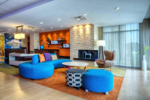 San Marcos Hotel | Top-Rated Fairfield Inn & Suites: Pool, Breakfast & More