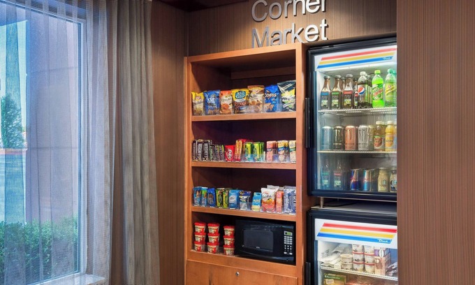 Springdale Hotel | Explore Comfort at Fairfield Inn & Suites Springdale