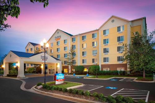 Bedford Park Hotel | Comfortable Stay at Fairfield Inn & Suites Midway Airport