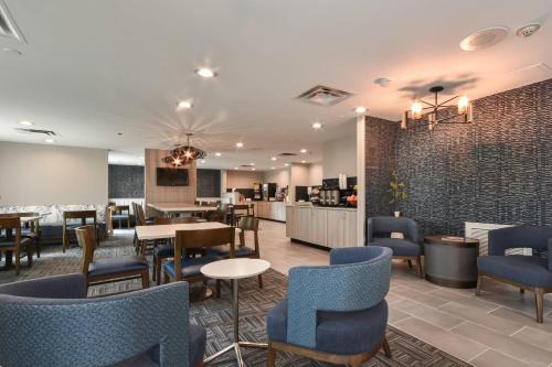 Arrowood Hotel | Eco-Friendly Stay at Fairfield Inn & Suites Charlotte Arrowood