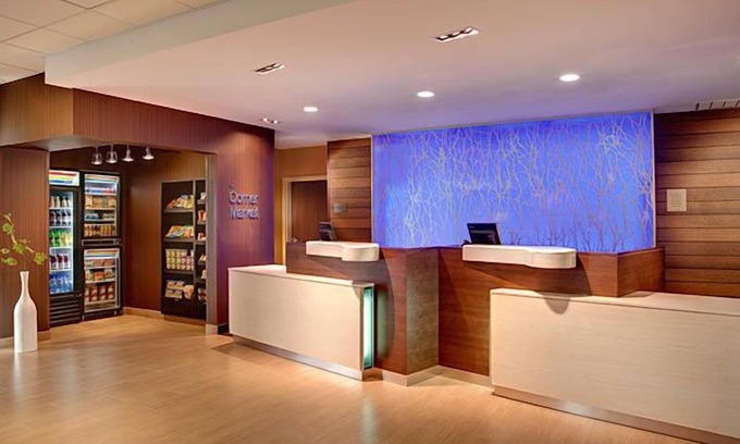 Urbandale Hotel | Guest Rated: Fairfield Inn & Suites in Des Moines Urbandale
