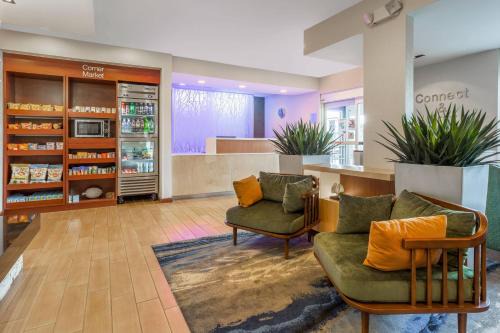 Pike Hotel | Relax at Fairfield Inn & Suites Indianapolis Northwest