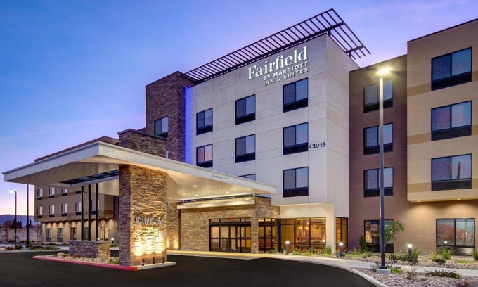 Lancaster Hotel | Explore Fairfield Inn & Suites Lancaster Palmdale Today