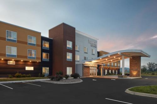 New Albany Hotel | Guest Rated: Fairfield Inn & Suites New Albany with Pool