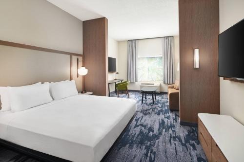Riverview Hotel | Comfortable Fairfield Inn & Suites Tampa Riverview Awaits