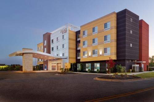 Locust Grove Hotel | Family-Friendly Stay at Fairfield Inn & Suites Locust Grove