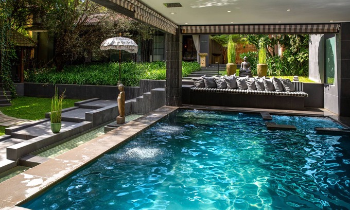 Greater Johannesburg Metropolitan Area Hotel | Discover Fairlawns Boutique Hotel and Spa: 5-Star Relaxation