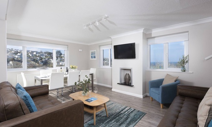 Carbis Bay Apartment | Oceanfront Retreat: Fairsky Penthouse Near Carbis Bay
