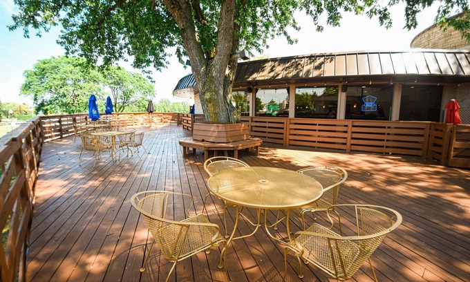 Mishicot Resort | Relax at Par 5 Resort: Pool, Spa & Family-Friendly Amenities