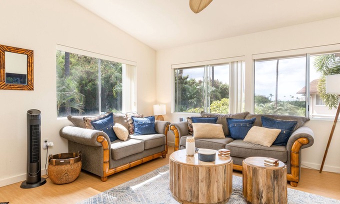 Kapolei Condo | Experience Fairways at Ko Olina 4A: Oceanfront Condo Retreat